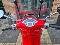 Vespa - 4takt - brommer - afbeelding 8 van  14