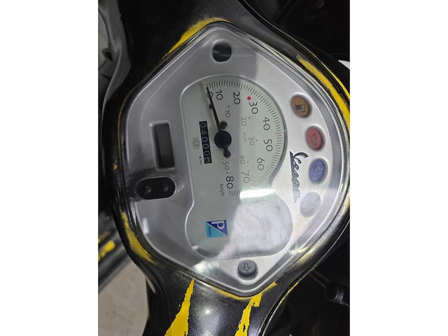 Vespa - bromscooter - lx 50 2t - 45km uitvoering d077fx - afbeelding 7 van  7