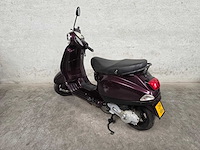 Vespa - bromscooter - lx 50 4t - 45km uitvoering 26fvb6 - afbeelding 7 van  8