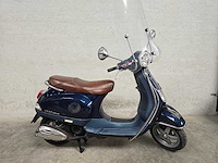 Vespa - bromscooter - lx 50 4t - 45km uitvoering d788nv - afbeelding 2 van  2