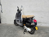 Vespa - bromscooter - lx 50 4t - 45km uitvoering dn084p - afbeelding 5 van  6