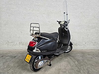 Vespa - bromscooter - lx 50 4t - 45km uitvoering f100pr - afbeelding 5 van  6