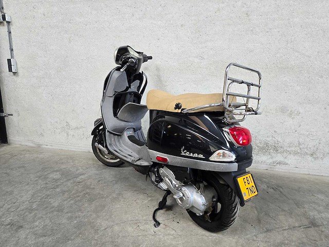 Vespa - bromscooter - lx 50 4t - 45km uitvoering f817nd - afbeelding 7 van  9