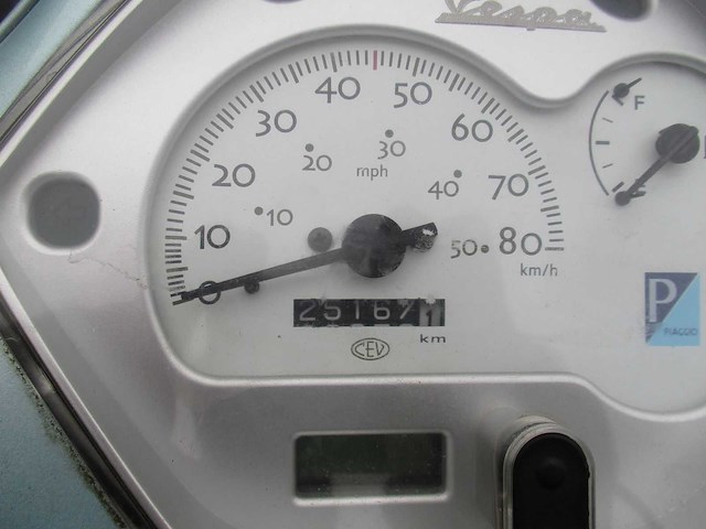 Vespa - bromscooter - lx 50 4t - scooter - afbeelding 3 van  11