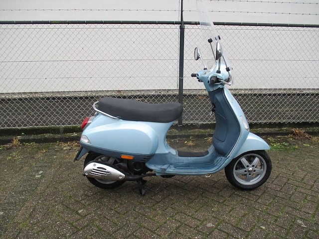 Vespa - bromscooter - lx 50 4t - scooter - afbeelding 8 van  11