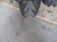 Vespa - bromscooter - lx 50 4t - scooter - afbeelding 11 van  11