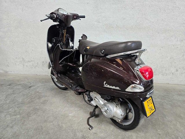 Vespa - bromscooter - lx 50 4t touring - 45km uitvoering d703nl - afbeelding 5 van  5
