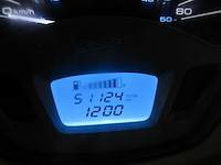 Vespa - bromscooter - primavera 4t - scooter - afbeelding 3 van  11