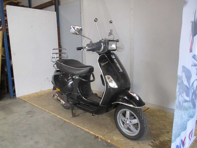 Vespa - bromscooter - s 50 4t - scooter - afbeelding 7 van  11