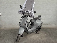 Vespa - bromscooter - sprint 4t - 45km uitvoering f754vl - afbeelding 3 van  9