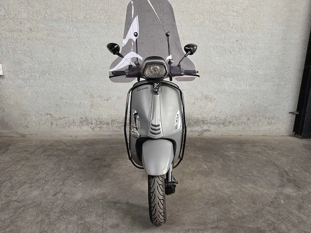 Vespa - bromscooter - sprint 4t - 45km uitvoering f754vl - afbeelding 4 van  9