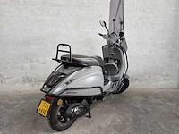 Vespa - bromscooter - sprint 4t - 45km uitvoering f754vl - afbeelding 8 van  9