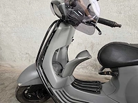 Vespa - bromscooter - sprint 4t - 45km uitvoering f754vl - afbeelding 5 van  9