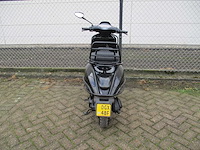 Vespa - bromscooter - sprint 4t - scooter - afbeelding 10 van  11
