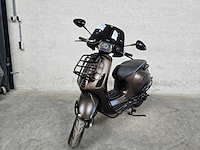 Vespa - bromscooter - sprint 4t sport - 45km uitvoering dlg43h - afbeelding 3 van  8