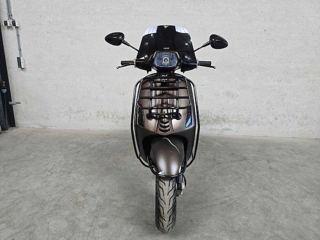 Vespa - bromscooter - sprint 4t sport - 45km uitvoering dlg43h - afbeelding 4 van  8
