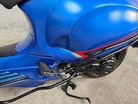 Vespa - bromscooter - sprint 4t sport - 45km uitvoering dts05l - afbeelding 5 van  9