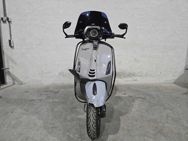 Vespa - bromscooter - sprint 4t sport - 45km uitvoering dvg37t - afbeelding 4 van  8