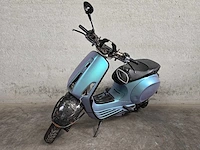 Vespa - bromscooter - sprint 4t sport - 45km uitvoering - afbeelding 3 van  7