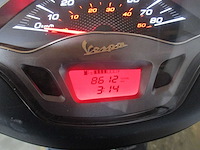 Vespa - bromscooter - sprint 4t sport injectie - scooter - afbeelding 3 van  11
