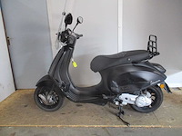 Vespa - bromscooter - sprint 4t sport injectie - scooter - afbeelding 1 van  11