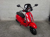 Vespa - bromscooter - sprint 50 s - 4t 45km uitvoering fxn45g - afbeelding 4 van  6