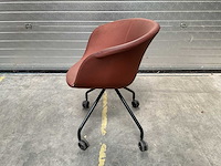 Vespa - club kvv - verrijdbare vergaderstoel (4x) - afbeelding 2 van  6
