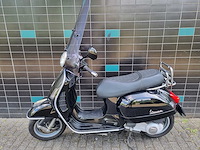 Vespa - gts 250 i.e. - motorscooter - afbeelding 3 van  10