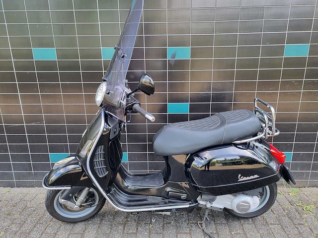 Vespa - gts 250 i.e. - motorscooter - afbeelding 3 van  10