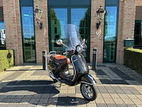 Vespa - lx - brommer - afbeelding 5 van  9