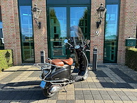 Vespa - lx - brommer - afbeelding 6 van  9
