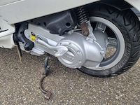 Vespa - lx - s 4t sport - scooter - afbeelding 3 van  16