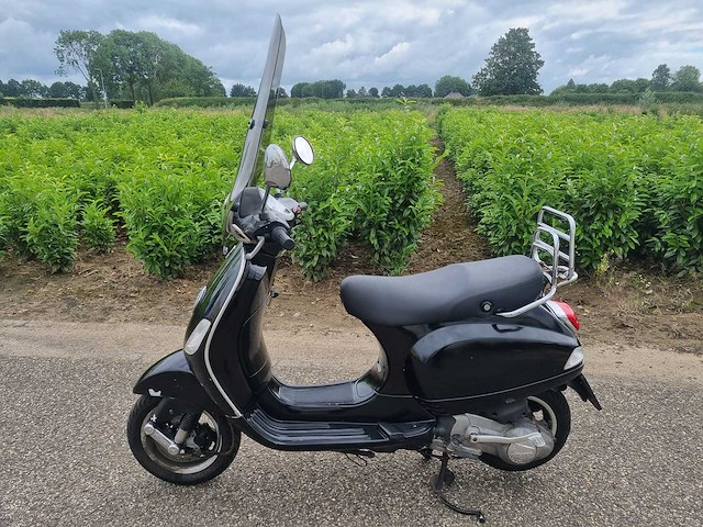 Vespa - lx 150 - motorfiets - afbeelding 5 van  12