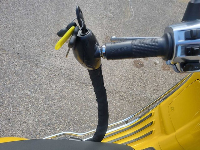 Vespa - lx 4takt - brommer - afbeelding 15 van  16