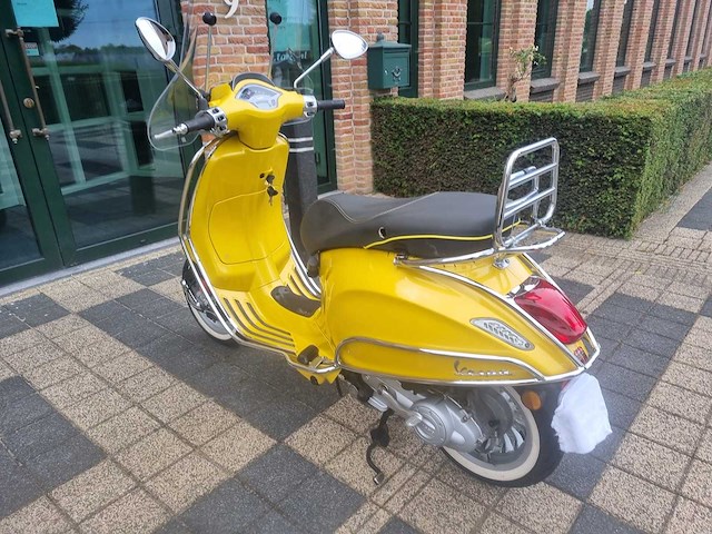 Vespa - lx 4takt - brommer - afbeelding 5 van  16