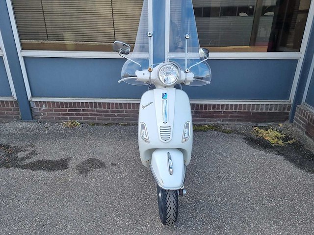 Vespa - lx 50 - brommer - afbeelding 2 van  7