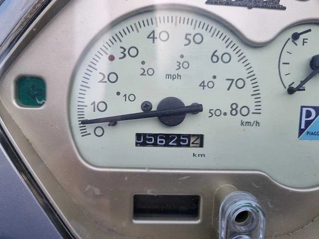 Vespa - lx 50 - brommer - afbeelding 7 van  7