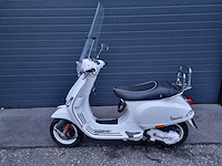 Vespa - lx 50 brommer - afbeelding 1 van  10