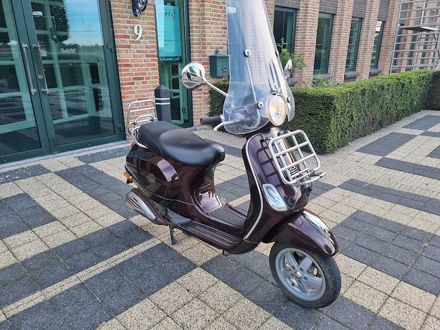 Vespa - lx50 - afbeelding 6 van  10