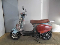 Vespa - motorscooter - et 4 125 art - motorcycle