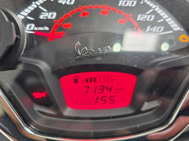Vespa - motorscooter - gts 300 supernotte a - 96mnfn - afbeelding 3 van  3