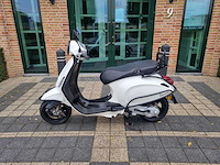 Vespa - primavera 2t - brommer - afbeelding 1 van  11