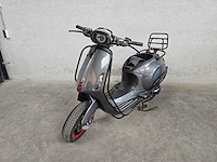 Vespa - snor scooter - sprint - moped 4t 25km uitvoering dgz85s - afbeelding 3 van  6