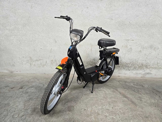 Vespa - snorfiets - ciao mix - 2t 25km uitvoering 19frx5 - afbeelding 1 van  7