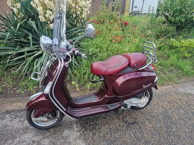 Vespa - snorscooter - lx 2t - brommer - afbeelding 4 van  11