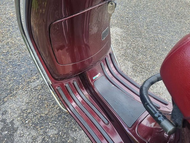 Vespa - snorscooter - lx 2t - brommer - afbeelding 7 van  8