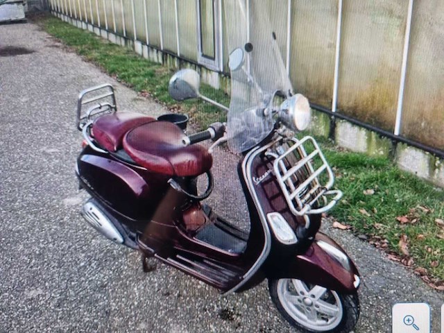 Vespa - snorscooter - lx 2t - brommer - afbeelding 1 van  8