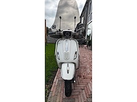 Vespa - snorscooter - lx 2t - scooter - afbeelding 2 van  11