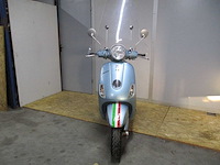 Vespa - snorscooter - lx 50 4t - scooter - afbeelding 5 van  11