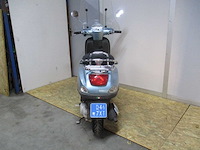 Vespa - snorscooter - lx 50 4t - scooter - afbeelding 10 van  11